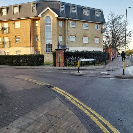 Ensuite Double Room London Exterior photo