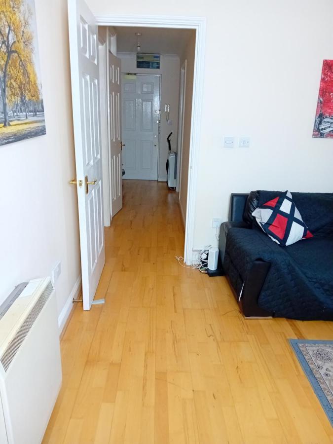 Ensuite Double Room London Exterior photo